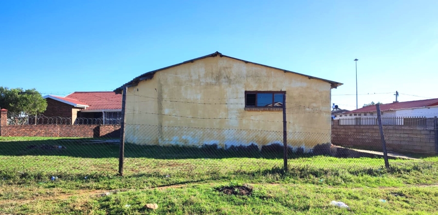 4 Bedroom Property for Sale in Kwa Nobuhle Eastern Cape